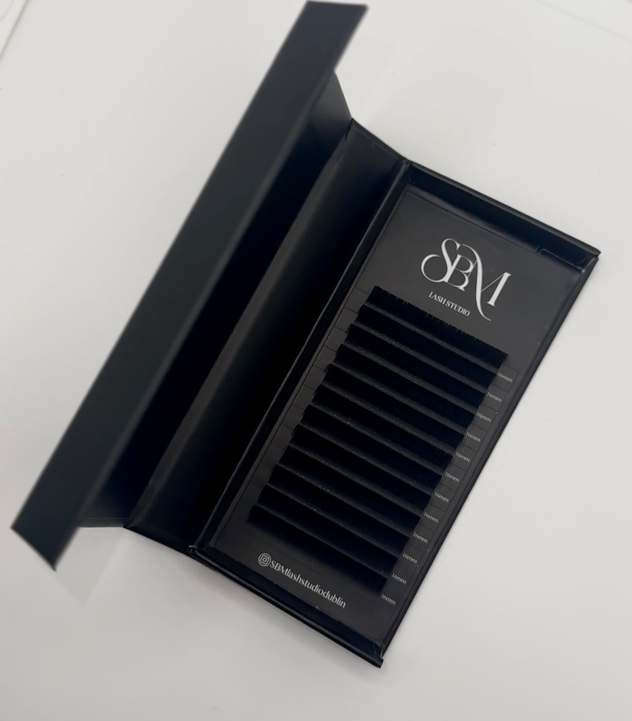 Ultimate Black Lash Trays